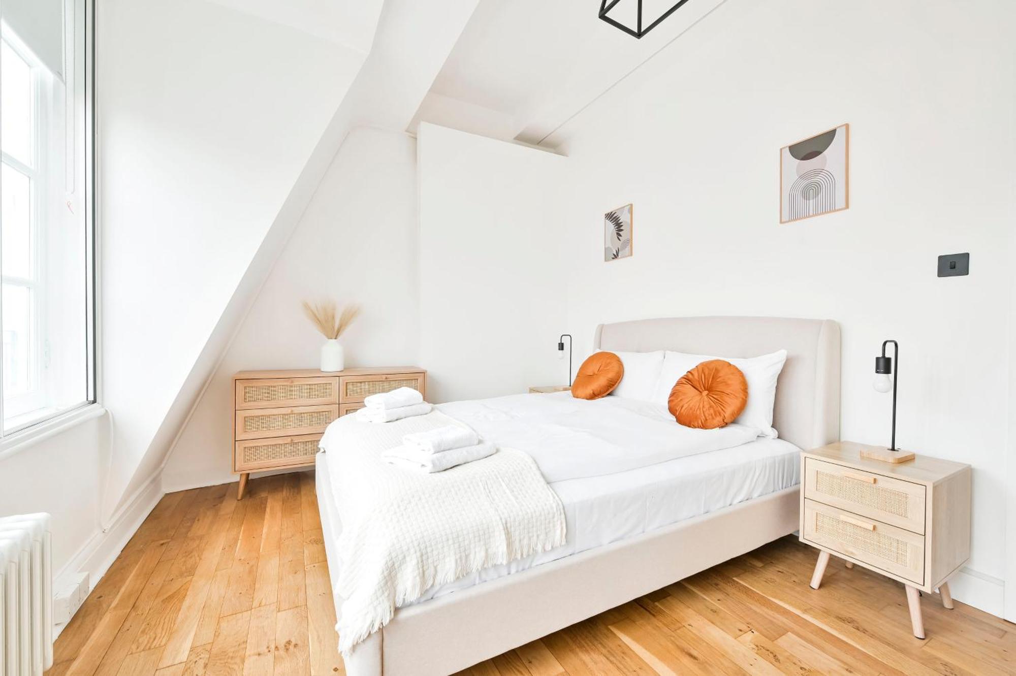 Wonderful Fitzrovia 3 Bed Apartment London Eksteriør billede